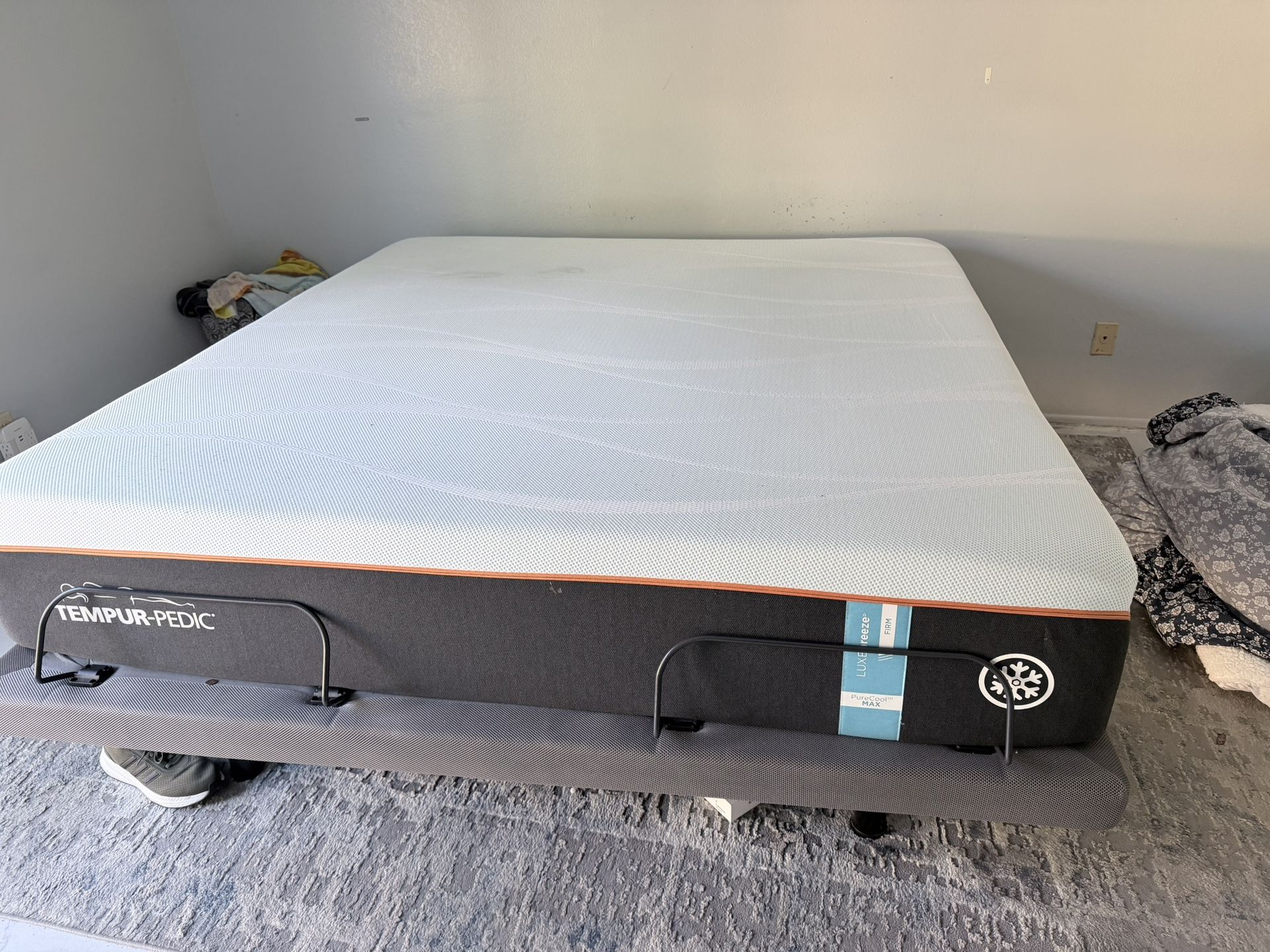 Cal King Tempur-pedic Lux Firm Mattress