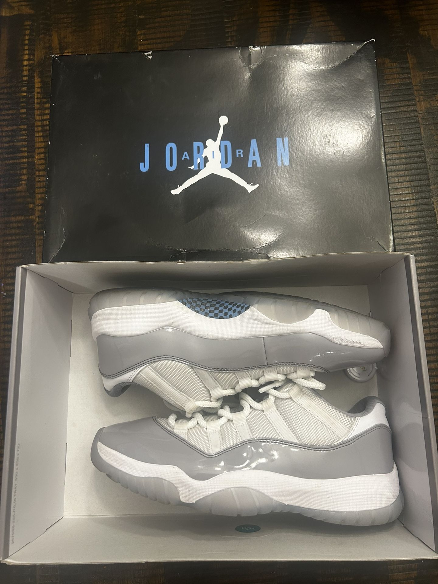 Jordan 11 Low Cement Grey Size 8.5
