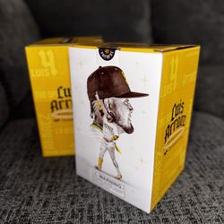 Luis “La Regadera” Arraez Bobblehead