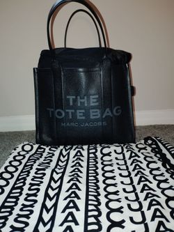 Marc Jacobs "The Tote" Bag