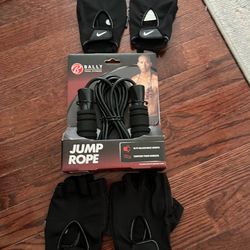 2 pair Nike Gloves and Bally Jump Rope
