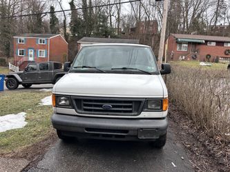 2006 Ford E-250