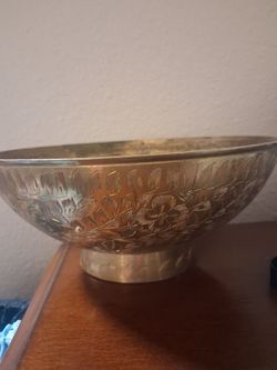 Vintage brass footed pedestal bowl