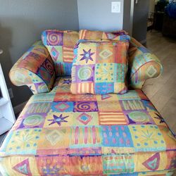 Comfy solid pine lounge couch