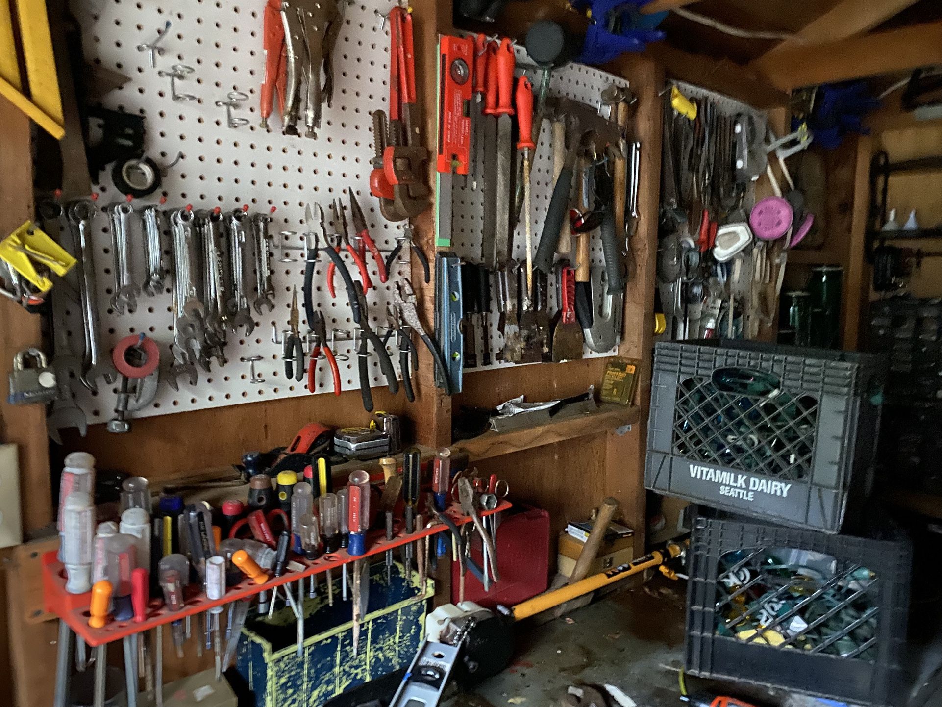 Tools / Hardware