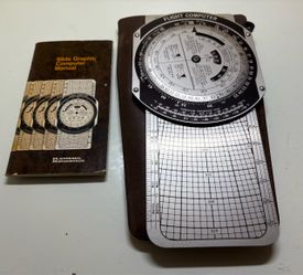 Vintage Jeppesen Sanderson Slide Graphic Flight Computer w/ Case & Manual