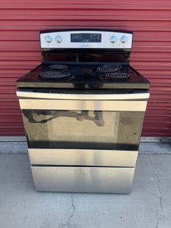 Amana Electric Stove