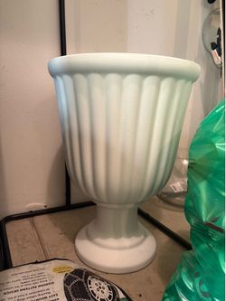 Large planter