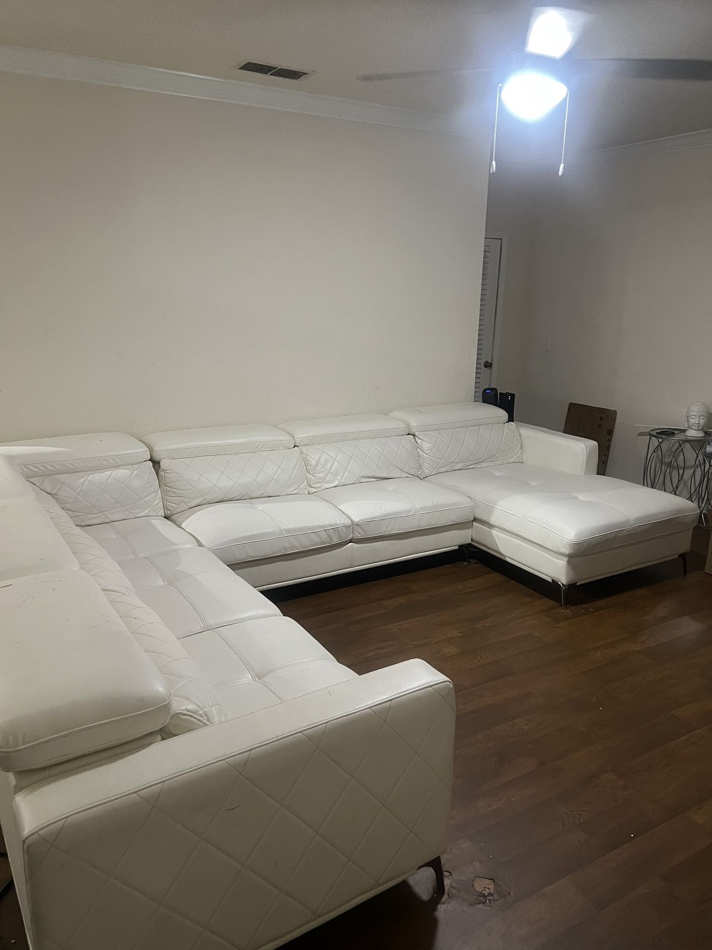 **Sofia Vergara Collection**Via Sorrento Dove 4 Pc Sectional