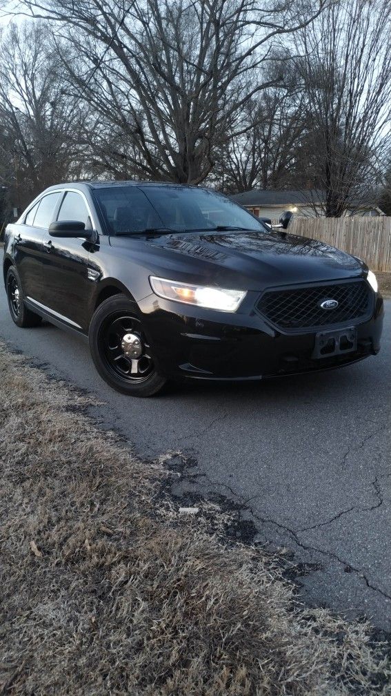 2015 Ford Taurus