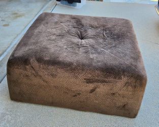 Oversized large ottoman