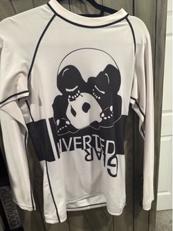 Rash guard medium