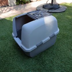 Cat Litter Box
