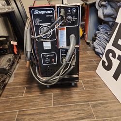 Snap-on Mm140sl  Mig And Tig Welder