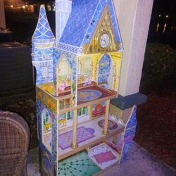 kid kraft Disney doll house