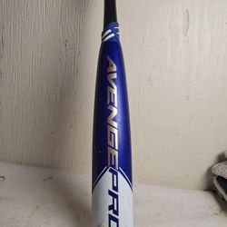 Axe Avenge Pro -10 USSSA Baseball Bat