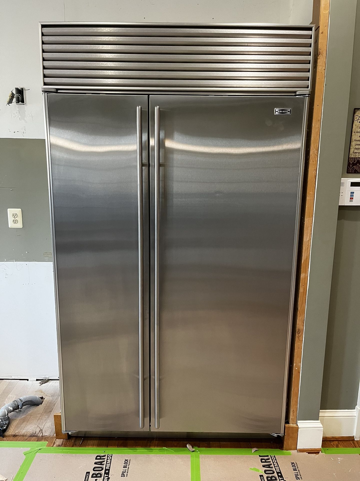 Sub Zero Refrigerator Model 632/S