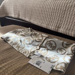 Michael Kors Scarf
