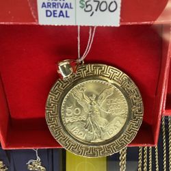 Gold Coin Pendant 14k