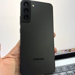 Samsung Galaxy S22 5G 256GB Unlocked
