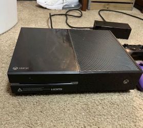 Xbox one with 15 games and two controllers