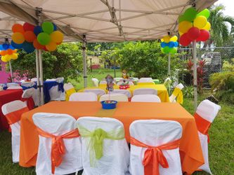 Mesas sillas y carpas para su fiesta