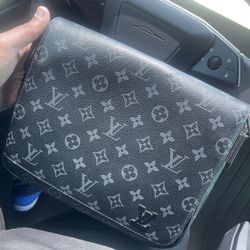 Louis Vuitton Hand Bag