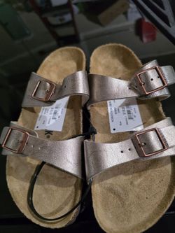 Birkenstock Arizona Sandals – Metallic Gold