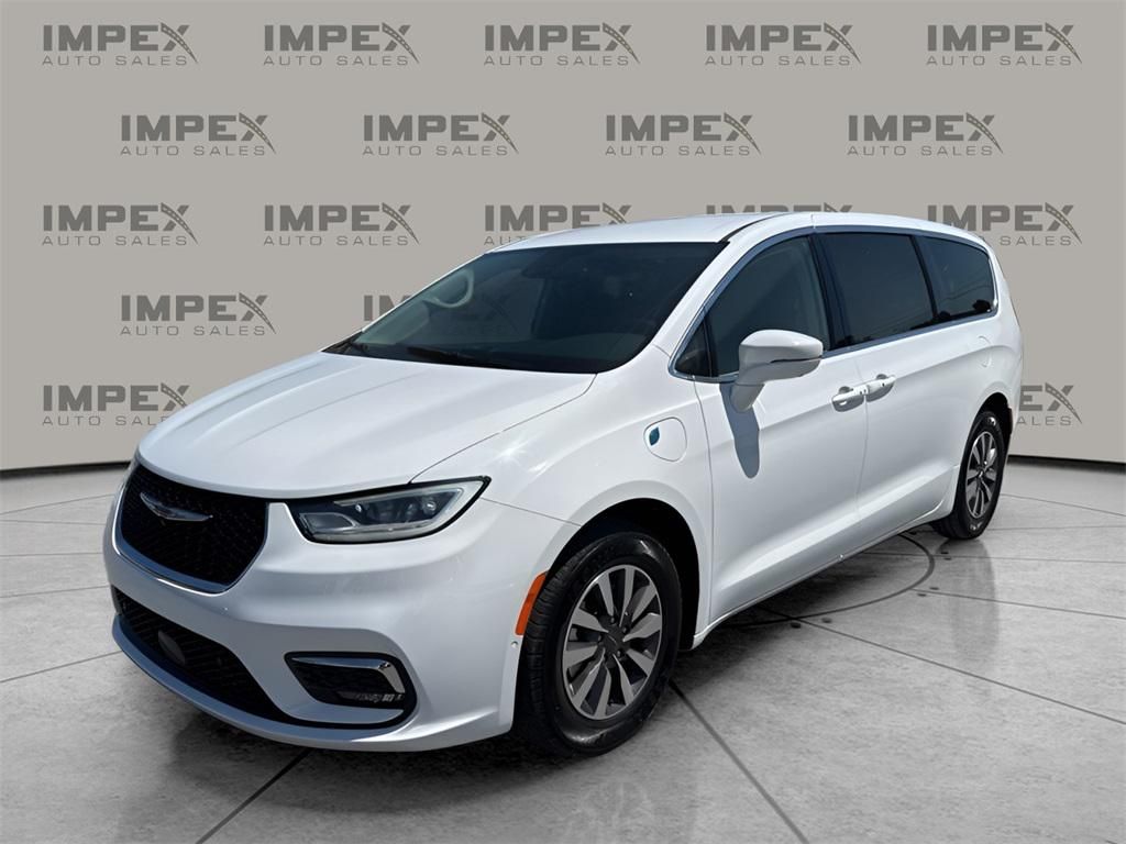 2022 Chrysler Pacifica Hybrid