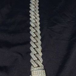 Diamond Bracelet. Cuban Iced Out.