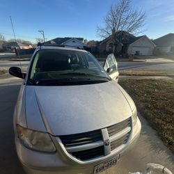 2005 dodge caravan