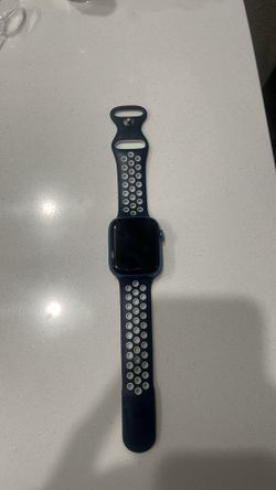 Apple Watch Series 7 45mm blue