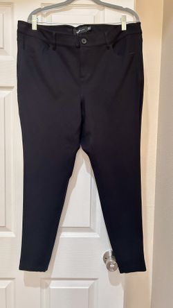 Torrid Studio Skinny Ankle Pant