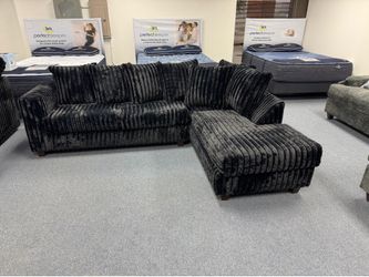 Living room sectiona