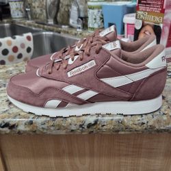 REEBOK CLASSIC womans Shoes Size 9 