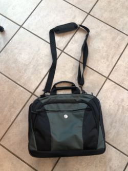 Laptop briefcase