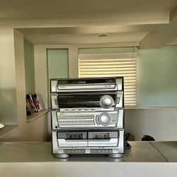 Vintage AIWA CX-ZL31 Digital Audio System