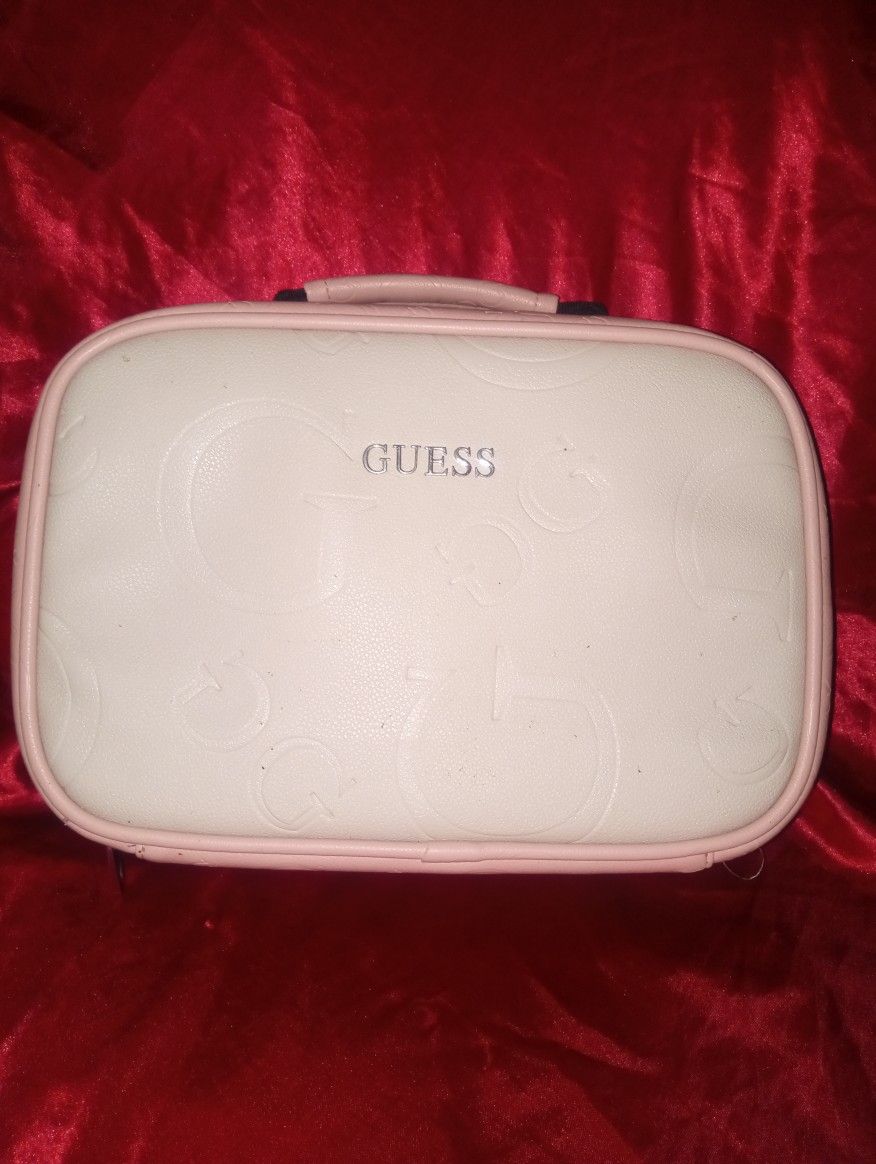Guess Lunch Bag