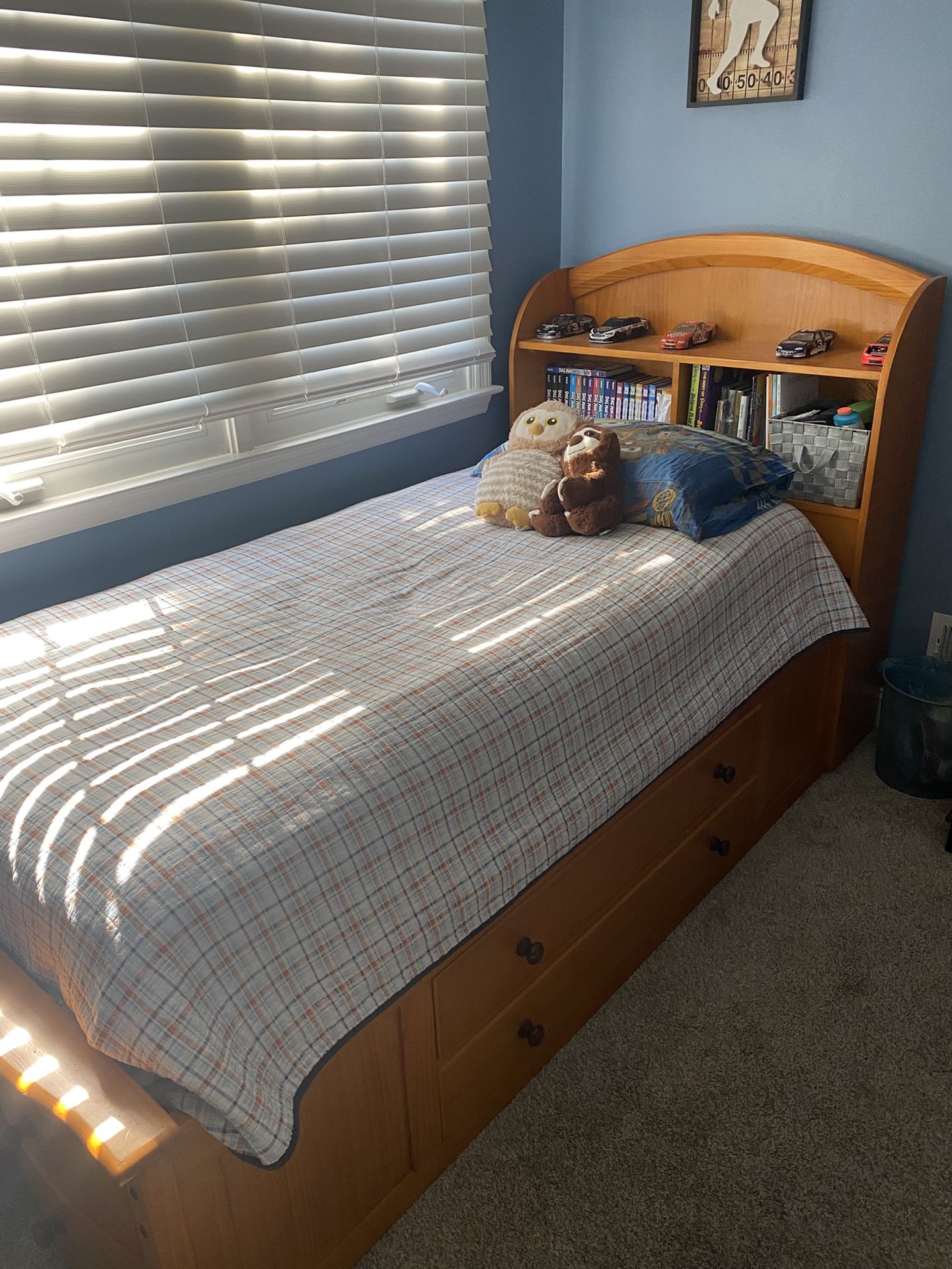 Twin Bed with Storage