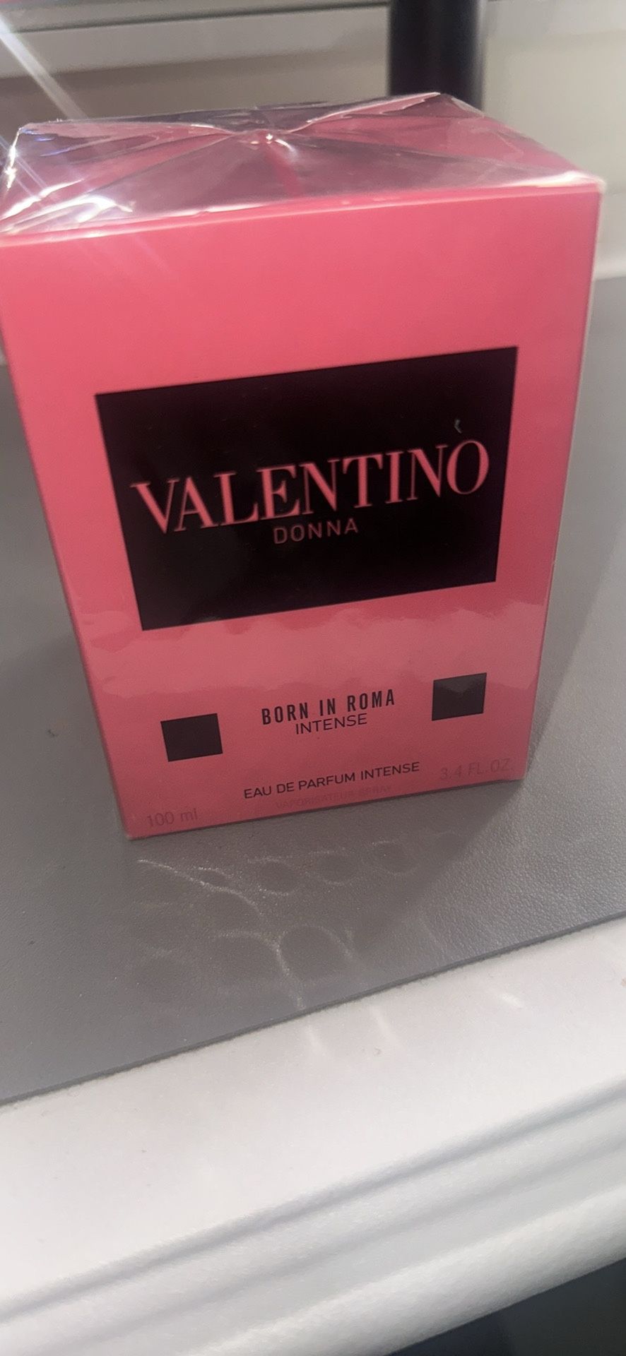 Valentino Donna Born In Roma Intense 3.4 fl oz Eau De Parfum 100ml For Women