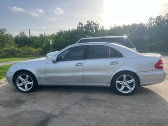 2006 Mercedes-Benz E-Class
