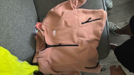 XL womens northface cropped jacket
