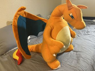 Charizard 24’ Large Plush 2022