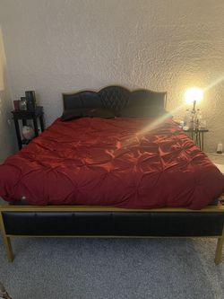 Black And Gold Queen Bed frame