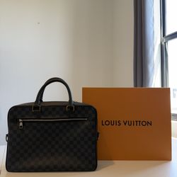 Louis Vuitton Designer Breif Case 100% Authentic 