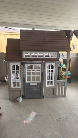 Kids Outdoor Wooden Playhouse