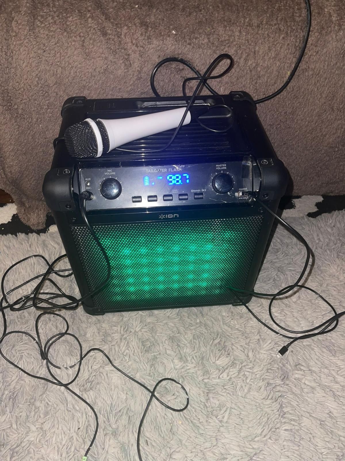 Audio Tailgater (iPA77) | Portable Bluetooth PA Speaker with Microphone, AM/FM Radio and USB Charging Port. Experience reliable performance and powerf
