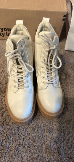 White Lace-Up Platform Combat Boots US size 8