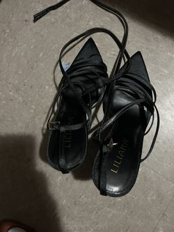 Liliana strappy Heels In Black