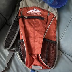 Never Used 16 Inch Hydration Pack Northwest Territory